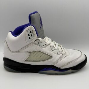 Air Jordan 5 Retro Stealth 2021 Basketball Shoes Youth Size 6.5Y White Sneakers